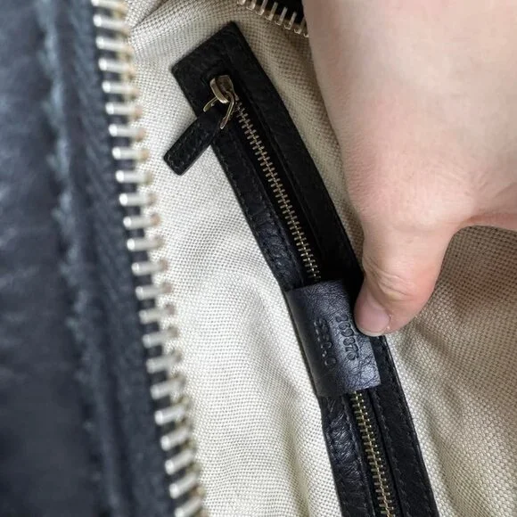 Gucci Boston Small Canvas Vintage Crossbody Bag 625-041125 - Picture 16 of 16